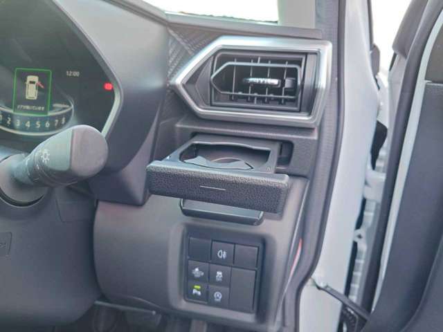 ダイハツ ロッキー １．０ Ｇ R3年 (関東) 99