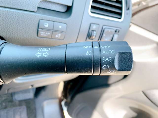 日産 セレナ ２．０ ハイウェイスター Ｖセレクション H24年 (九州・沖縄) 99