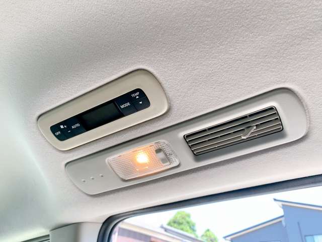 日産 セレナ ２．０ ハイウェイスター Ｖセレクション H24年 (九州・沖縄) 99