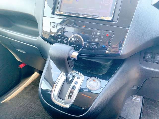 日産 セレナ ２．０ ハイウェイスター Ｖセレクション H24年 (九州・沖縄) 99