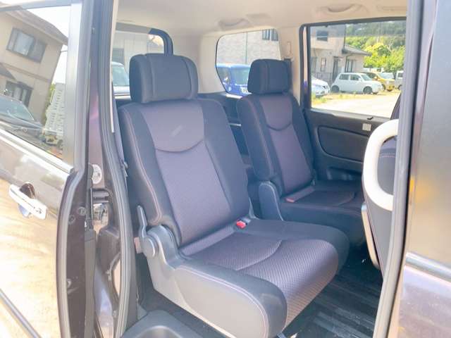 日産 セレナ ２．０ ハイウェイスター Ｖセレクション H24年 (九州・沖縄) 99