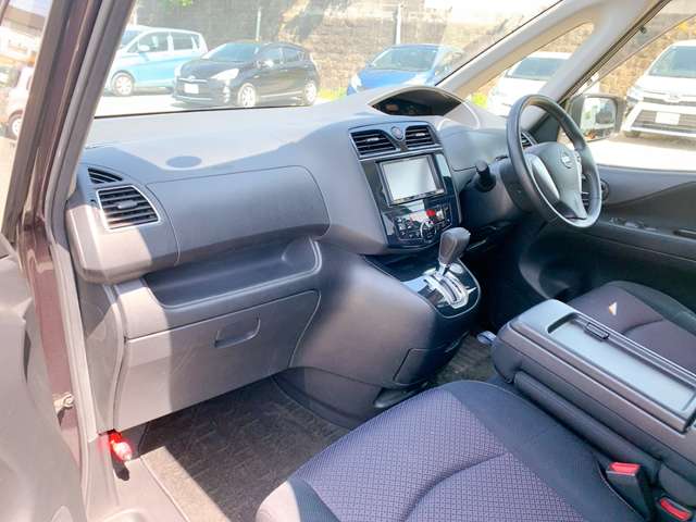 日産 セレナ ２．０ ハイウェイスター Ｖセレクション H24年 (九州・沖縄) 99