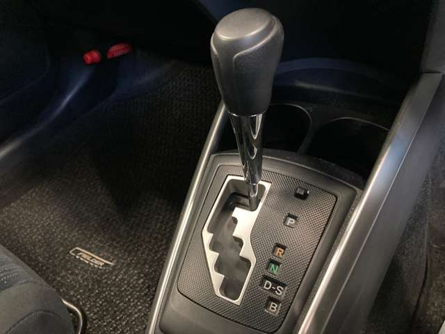 トヨタ カローラフィールダー １．５ Ｇ エアロツアラー ４ＷＤ H24年 (北海道) 99