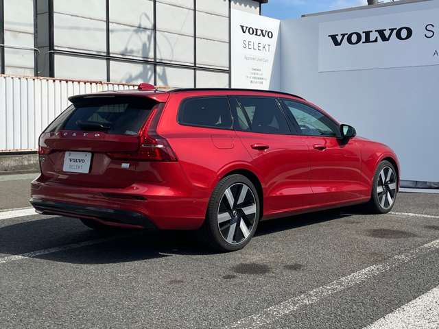 ボルボ Ｖ６０ リチャージ アルティメット Ｔ６ ＡＷＤ プラグイン ハイブリッド ４ＷＤ R6年 (東北) 99