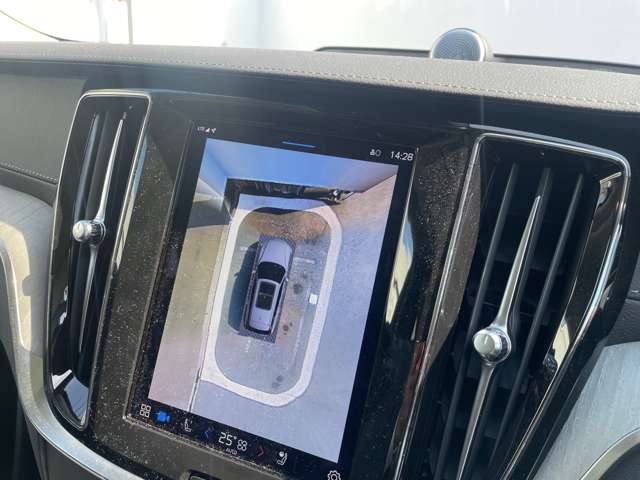 ボルボ Ｖ６０ リチャージ アルティメット Ｔ６ ＡＷＤ プラグイン ハイブリッド ４ＷＤ R6年 (東北) 99