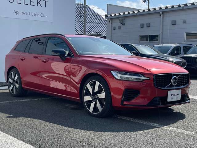 ボルボ Ｖ６０ リチャージ アルティメット Ｔ６ ＡＷＤ プラグイン ハイブリッド ４ＷＤ R6年 (東北) 99