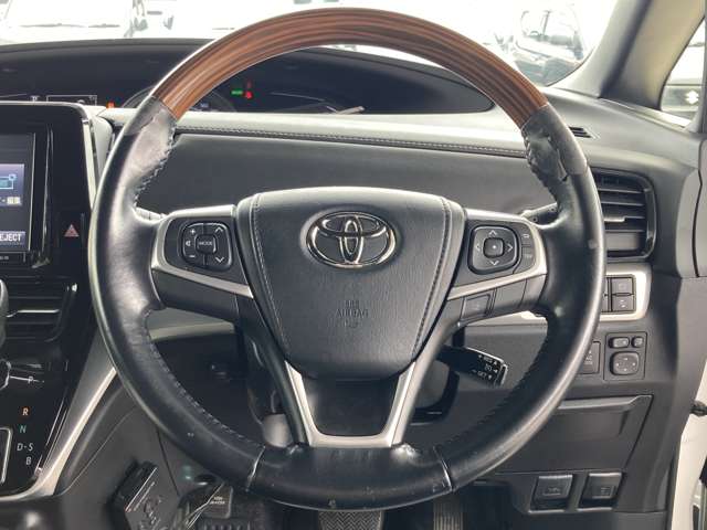 トヨタ エスティマ　ハイブリッド ２．４ アエラス プレミアムＧ ４ＷＤ H28年 (東北) 99