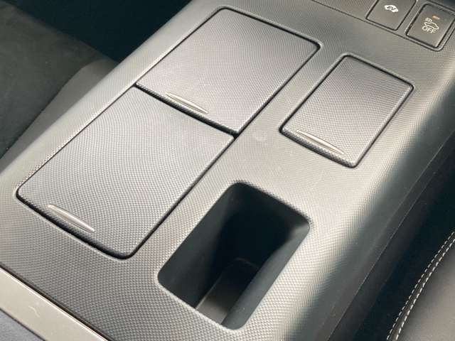 トヨタ エスティマ　ハイブリッド ２．４ アエラス プレミアムＧ ４ＷＤ H28年 (東北) 99