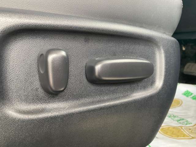 トヨタ エスティマ　ハイブリッド ２．４ アエラス プレミアムＧ ４ＷＤ H28年 (東北) 99