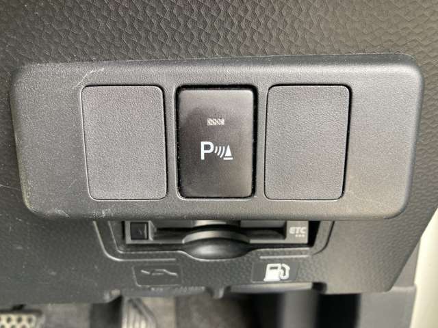 ダイハツ トール １．０ カスタムＧ リミテッドＩＩ ＳＡＩＩＩ ４ＷＤ R1年 (東北) 99