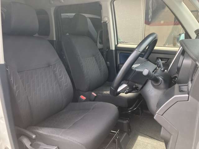 ダイハツ トール １．０ カスタムＧ リミテッドＩＩ ＳＡＩＩＩ ４ＷＤ R1年 (東北) 99