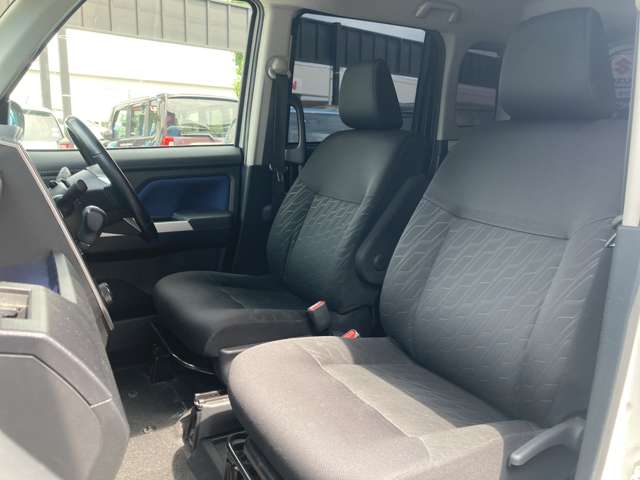 ダイハツ トール １．０ カスタムＧ リミテッドＩＩ ＳＡＩＩＩ ４ＷＤ R1年 (東北) 99