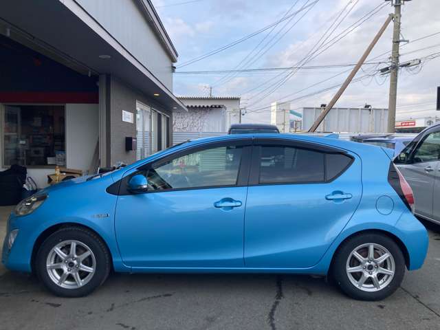 トヨタ アクア １．５ Ｇ H28年 (東北) 99