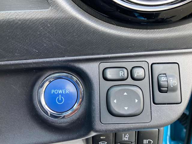 トヨタ アクア １．５ Ｇ H28年 (東北) 99