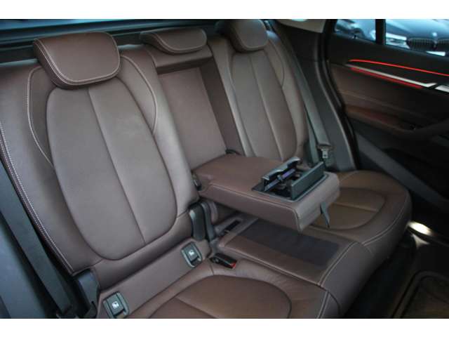 ＢＭＷ Ｘ１ Ｘドライブ １８Ｄ Ｘライン ４ＷＤ R2年 (関東) 99