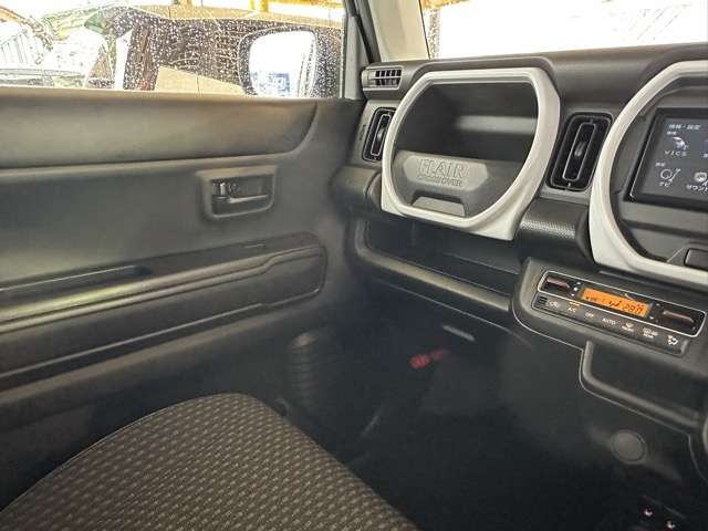 マツダ フレアクロスオーバー ６６０ ハイブリッド ＸＧ R5年 (東海) 99