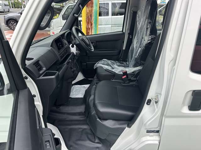 ダイハツ ハイゼットカーゴ ６６０ スペシャルクリーン R7年 (東海) 99