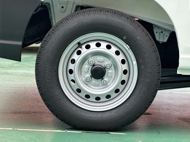 ダイハツ ハイゼットカーゴ ６６０ スペシャルクリーン R7年 (東海) 99