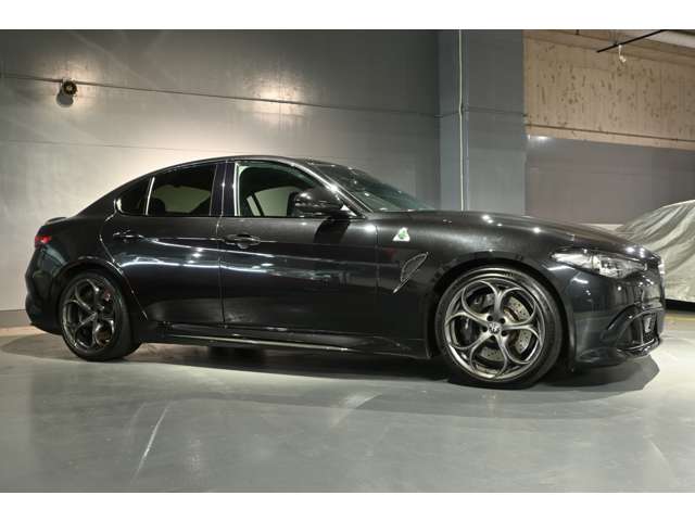 アルファロメオ ジュリア クアドリフォリオ 左ハンドル ＭＴ H29年 (関東) 99