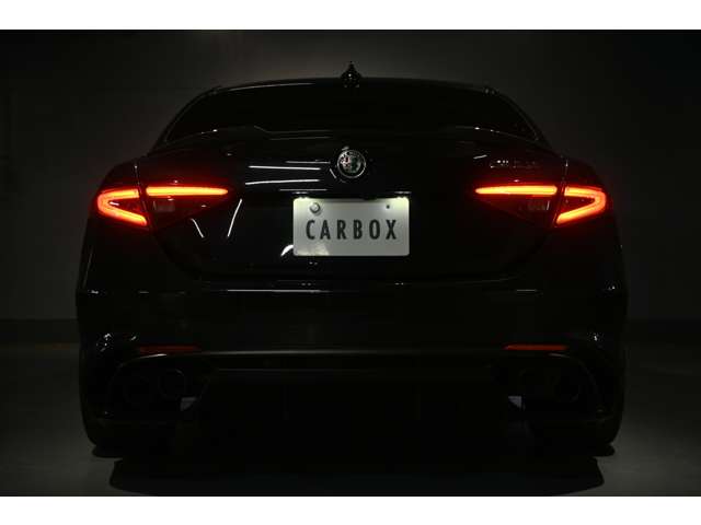 アルファロメオ ジュリア クアドリフォリオ 左ハンドル ＭＴ H29年 (関東) 99