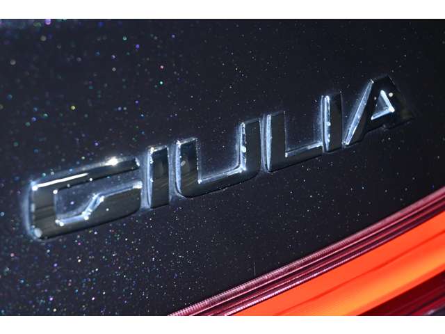 アルファロメオ ジュリア クアドリフォリオ 左ハンドル ＭＴ H29年 (関東) 99