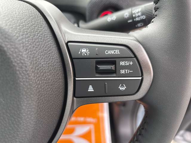 ホンダ フリード　ハイブリッド １．５ Ｅ：ＨＥＶ エアー ＥＸ R7年 (近畿) 99