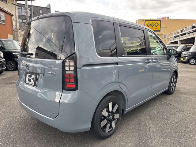 ホンダ フリード　ハイブリッド １．５ Ｅ：ＨＥＶ エアー ＥＸ R7年 (近畿) 99