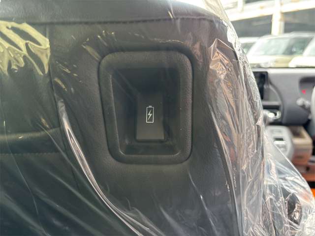 ホンダ フリード　ハイブリッド １．５ Ｅ：ＨＥＶ エアー ＥＸ R7年 (近畿) 99