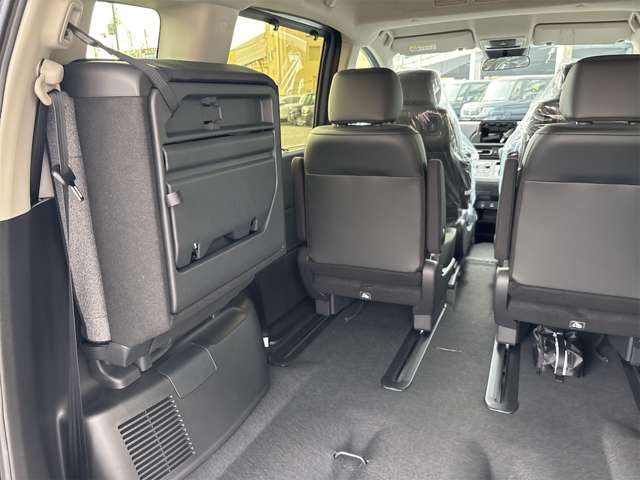 ホンダ フリード　ハイブリッド １．５ Ｅ：ＨＥＶ エアー ＥＸ R7年 (近畿) 99