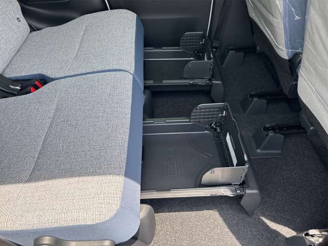 ダイハツ ムーヴ　キャンバス ６６０ ストライプス Ｇ R6年 (近畿) 99