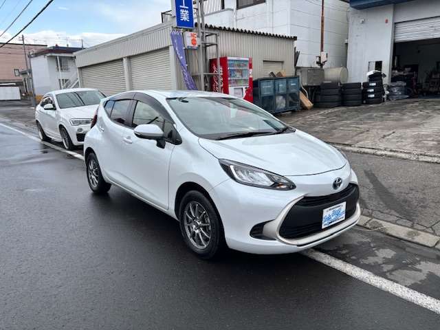 トヨタ アクア １．５ Ｇ Ｅ－ＦＯＵＲ ４ＷＤ R4年 (北海道) 99