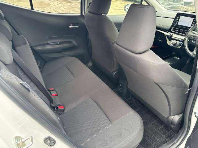 トヨタ アクア １．５ Ｇ Ｅ－ＦＯＵＲ ４ＷＤ R4年 (北海道) 99