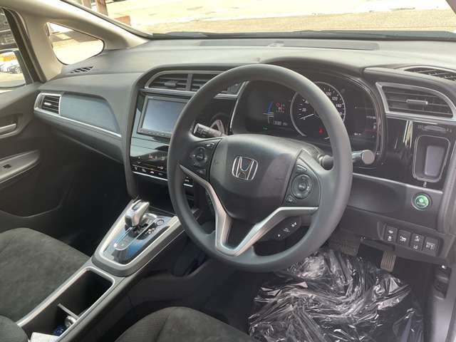 ホンダ シャトル １．５ ハイブリッド ホンダセンシング ４ＷＤ H30年 (東北) 99