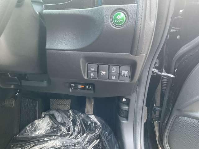 ホンダ シャトル １．５ ハイブリッド ホンダセンシング ４ＷＤ H30年 (東北) 99