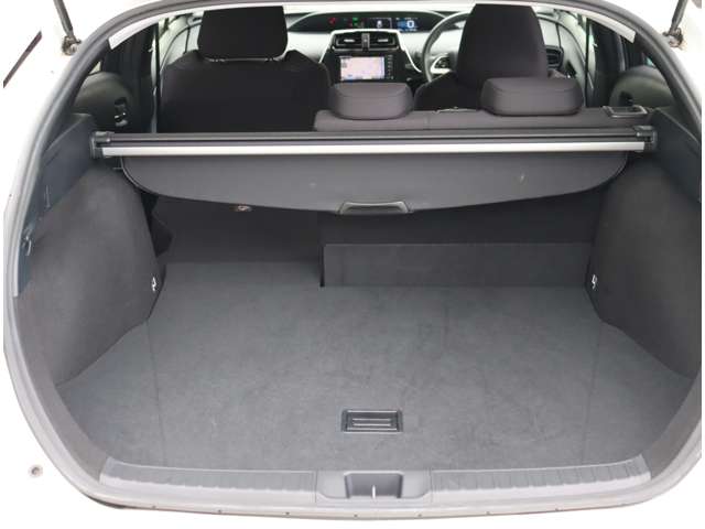 トヨタ プリウス １．８ Ｓ H29年 (関東) 99