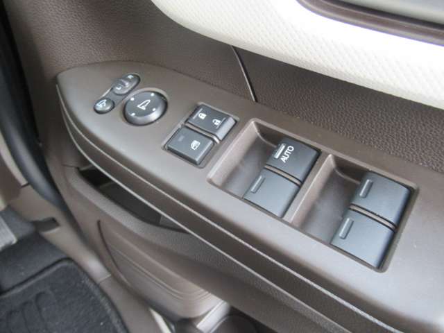 ホンダ Ｎ　ＢＯＸ ６６０ Ｇ R5年 (東北) 99