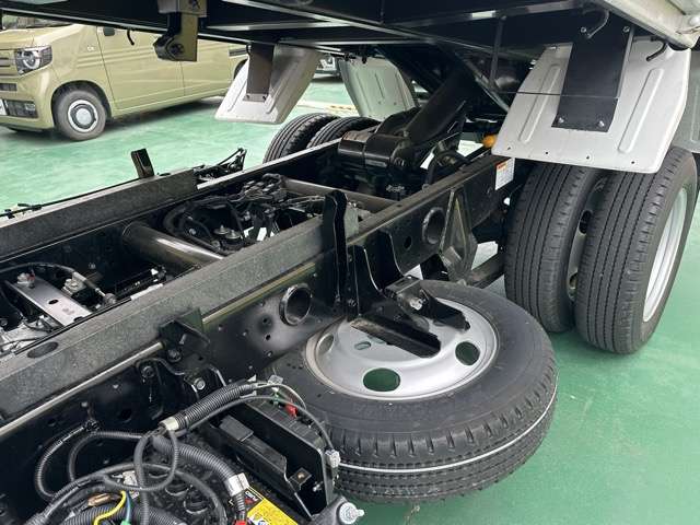 三菱フソウ キャンター ３．０ 強化ダンプ 全低床 ディーゼルターボ R6年 (東海) 99
