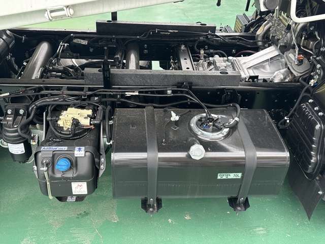 三菱フソウ キャンター ３．０ 強化ダンプ 全低床 ディーゼルターボ R6年 (東海) 99