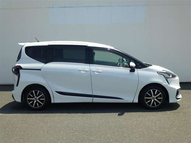 トヨタ シエンタ １．５ Ｇ H28年 (東北) 99