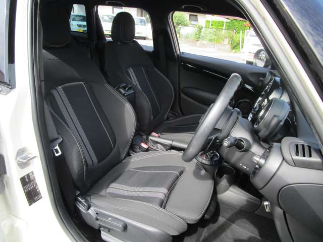 ミニ ミニ クーパーＳ ５ドア H29年 (中国) 99