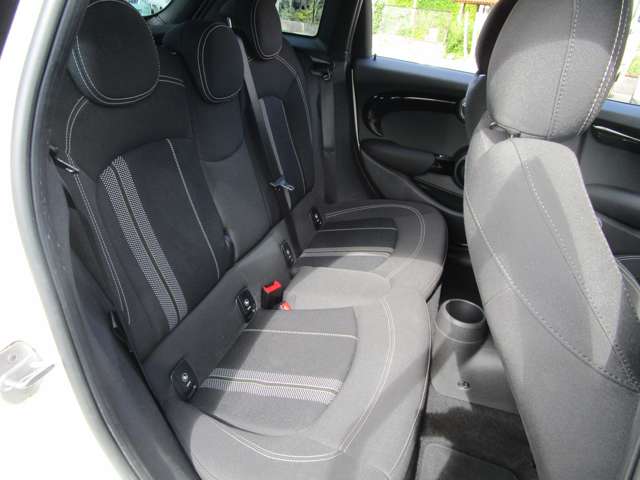 ミニ ミニ クーパーＳ ５ドア H29年 (中国) 99