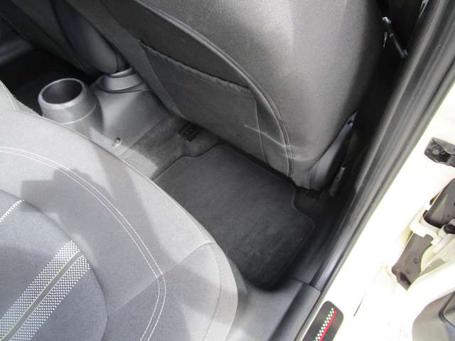 ミニ ミニ クーパーＳ ５ドア H29年 (中国) 99