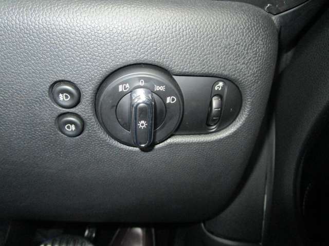 ミニ ミニ クーパーＳ ５ドア H29年 (中国) 99