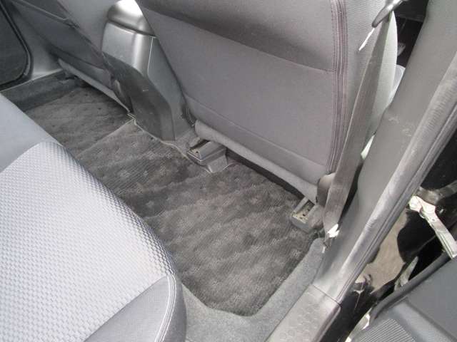 スバル フォレスター ２．０Ｉ－Ｌ アイサイト ４ＷＤ H25年 (中国) 99