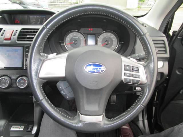 スバル フォレスター ２．０Ｉ－Ｌ アイサイト ４ＷＤ H25年 (中国) 99