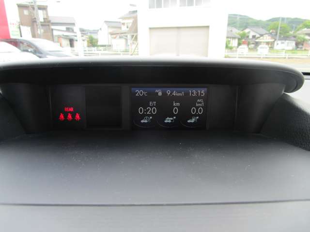 スバル フォレスター ２．０Ｉ－Ｌ アイサイト ４ＷＤ H25年 (中国) 99