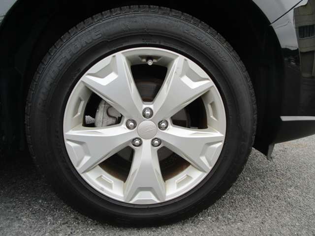 スバル フォレスター ２．０Ｉ－Ｌ アイサイト ４ＷＤ H25年 (中国) 99