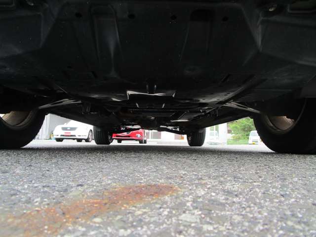 スバル フォレスター ２．０Ｉ－Ｌ アイサイト ４ＷＤ H25年 (中国) 99