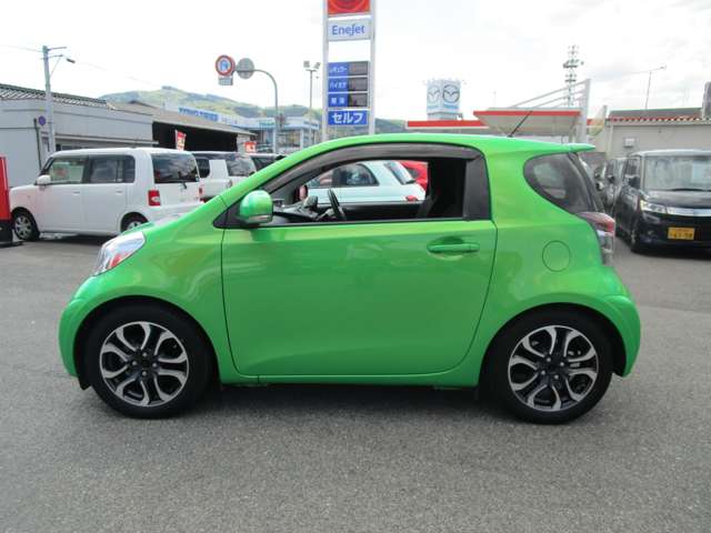 トヨタ ｉＱ １．３ １３０Ｇ H24年 (中国) 99