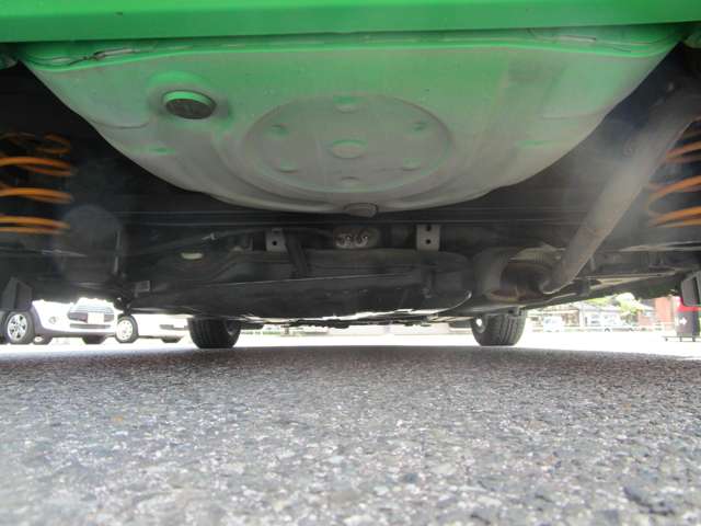 トヨタ ｉＱ １．３ １３０Ｇ H24年 (中国) 99